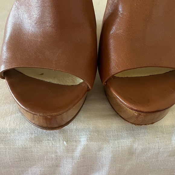 Michael Kors Tan Leather Wedges - Picture 3 of 8